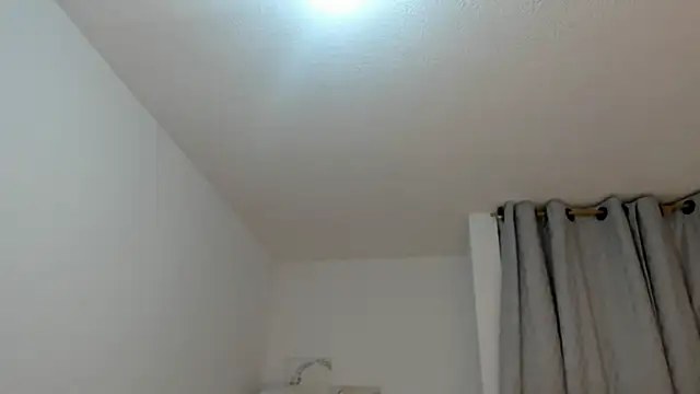 Zanahia2 online show from 09.26.25