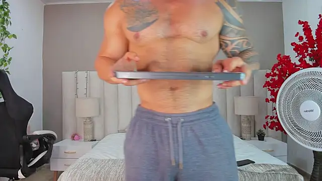 college muscle ass1 online show from 09.22.25