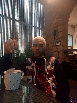 Snapshot of MarcusRain_ chatting on 09.20.25 MarcusRain online show from 09.20.25