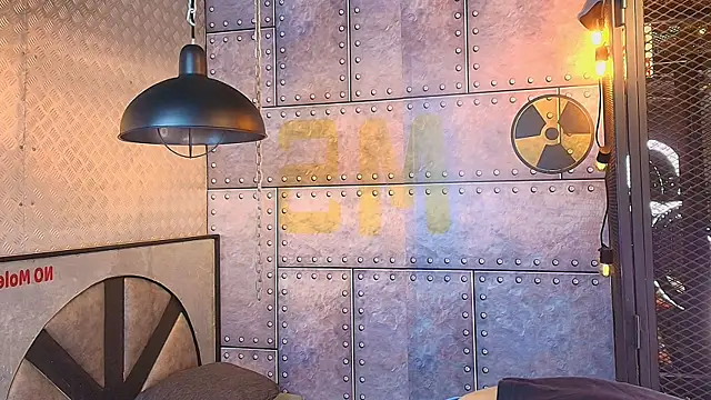 Snapshot of MarcusRain_ chatting on 10.03.25 MarcusRain online show from 10.03.25