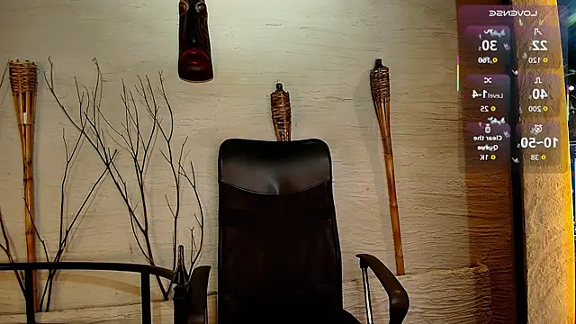 Snapshot of MarcusRain_ chatting on 10.30.25 MarcusRain online show from 10.30.25