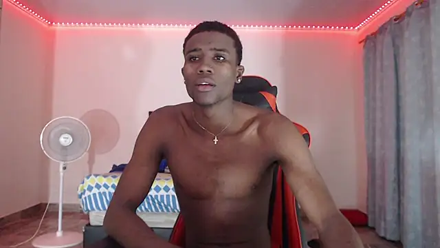 hotblacks07 online show from 09.25.25