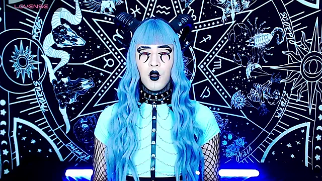 naomi satan online show from 10.08.25