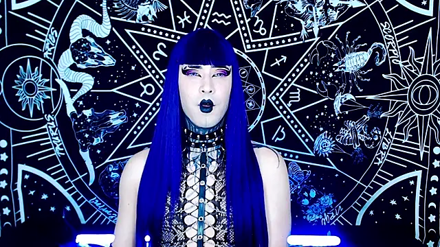 naomi satan online show from 11.04.25