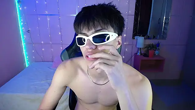 Justin gray  online show from 09.30.25