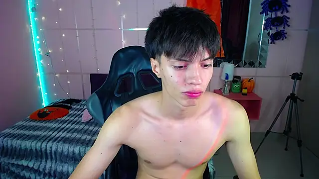 Justin gray  online show from 10.24.25