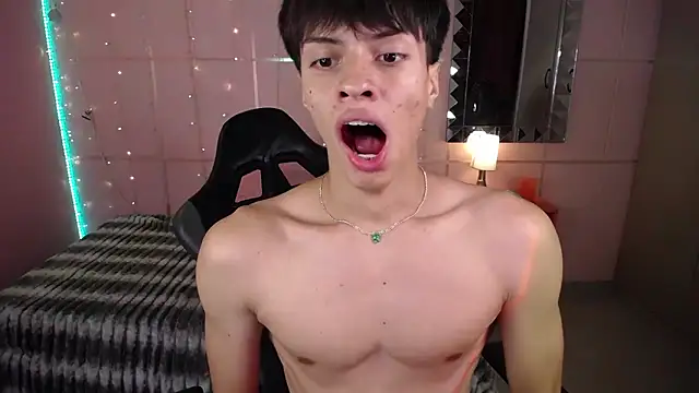 Justin gray  online show from 11.04.25