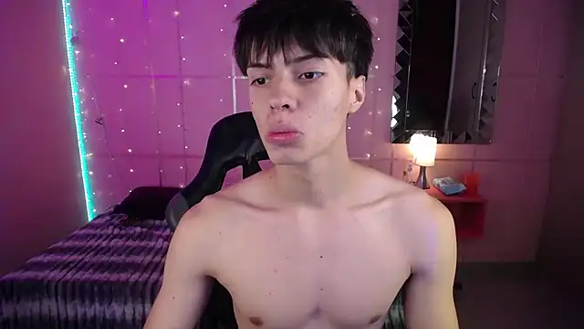 Justin gray  online show from 11.07.25