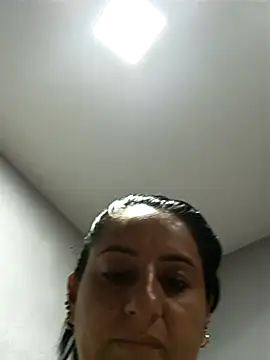 Titiss8921 online show from 10.25.25