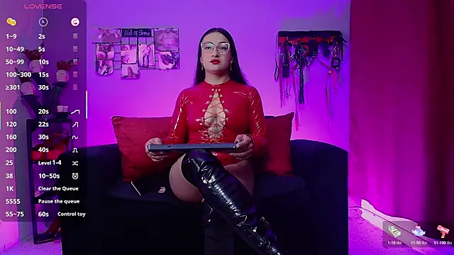 Snapshot of Daphne_Clarke chatting on 10.20.25 Daphne Clarke online show from 10.20.25