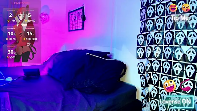 Snapshot of Valkiria_09 chatting on 10.15.25 Valkiria 09 online show from 10.15.25