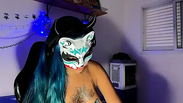Snapshot of bluesubmissive chatting on 04.26.26 bluesubmissive online show from 04.26.26