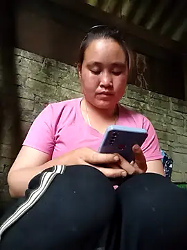 Snapshot of Mp545 chatting on 04.19.26 Mp545 online show from 04.19.26