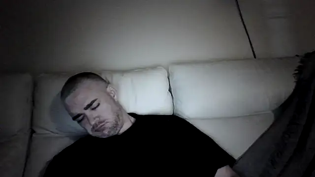 Snapshot of Dallasbest214 chatting on 11.14.25 Dallasbest214 online show from 11.14.25