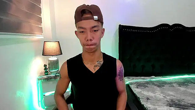 jersthebigfuckerxxx online show from 10.04.25