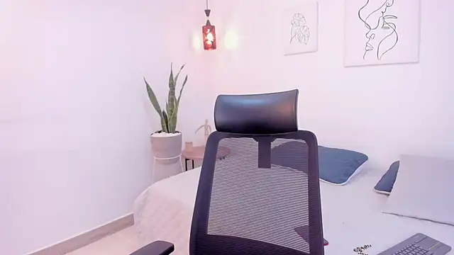 kylerose07 online show from 10.17.25