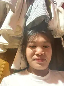 Ngoc 2k5 online show from 10.13.25