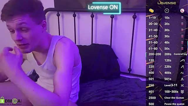 Snapshot of BigIncognitoXXX chatting on 04.29.26 BigIncognitoXXX online show from 04.29.26