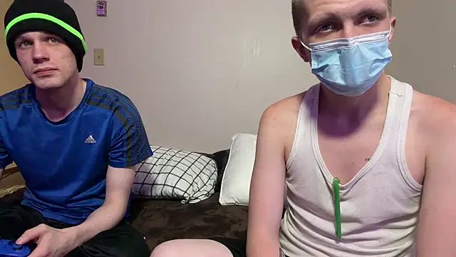 Snapshot of BigIncognitoXXX chatting on 07.19.26 BigIncognitoXXX online show from 07.19.26
