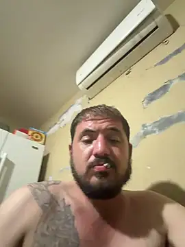 Snapshot of rodaisy chatting on 10.26.25 rodaisy online show from 10.26.25