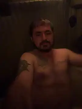 Snapshot of rodaisy chatting on 10.28.25 rodaisy online show from 10.28.25