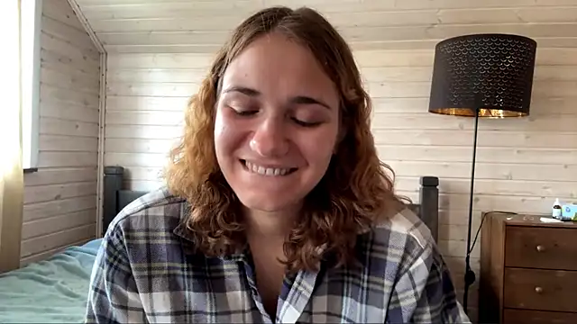 SunPunnyGirl online show from 09.14.25