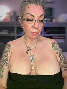 dieseldame1313 online show from 03.06.26