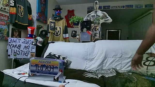 Str8ishVegasGuy online show from 10.21.25