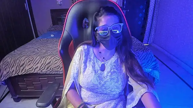 ShylaGill online show from 10.18.25