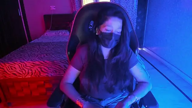 ShylaGill online show from 10.31.25