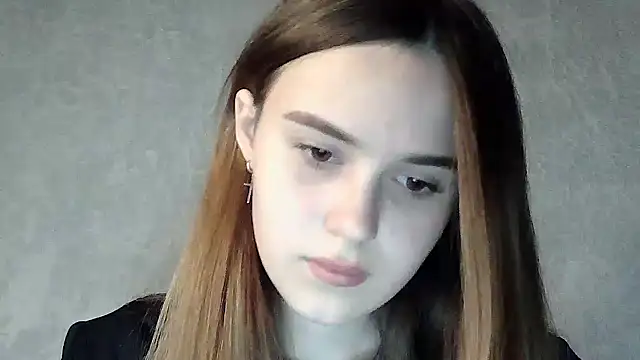 SweetLoraa online show from 09.18.25