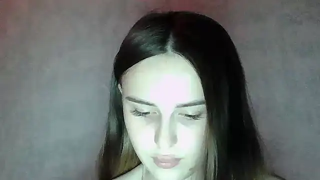SweetLoraa online show from 06.24.26