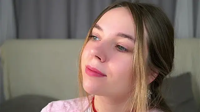 KarriBrownd online show from 01.10.26