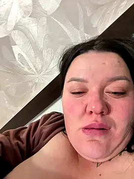 SunnyLeila2101 online show from 12.13.25