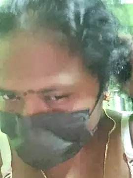 Snapshot of Tamilreethu chatting on 09.08.25 Tamilreethu online show from 09.08.25