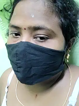 Snapshot of Tamilreethu chatting on 10.02.25 Tamilreethu online show from 10.02.25