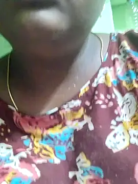 Snapshot of Tamilreethu chatting on 10.04.25 Tamilreethu online show from 10.04.25