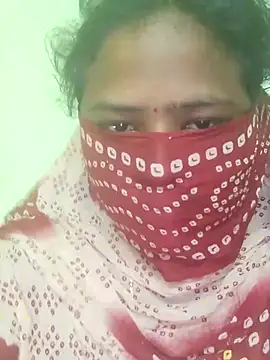 Snapshot of Tamilreethu chatting on 10.11.25 Tamilreethu online show from 10.11.25