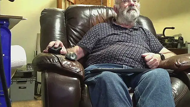 janzer13 online show from 11.11.25