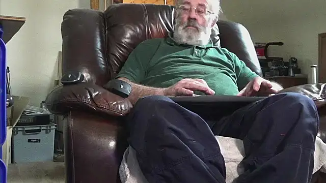 janzer13 online show from 12.20.25