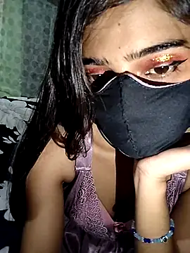 Snapshot of Crystil_love-21 chatting on 10.01.25 Crystil love-21 online show from 10.01.25