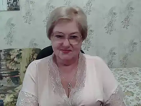 Renata62011 online show from 10.16.25