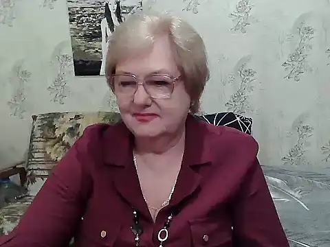 Snapshot of Renata62011 chatting on 04.26.26 Renata62011 online show from 04.26.26