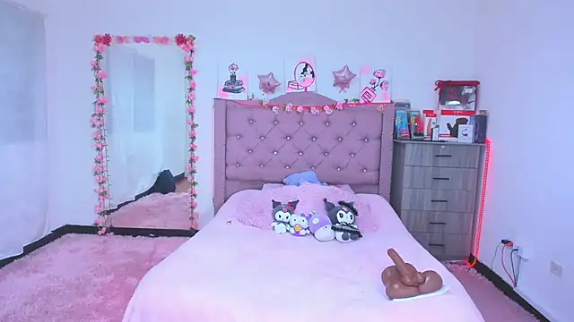 Snapshot of Gabi_Jhons_23 chatting on 09.10.25 Gabi Jhons 23 online show from 09.10.25