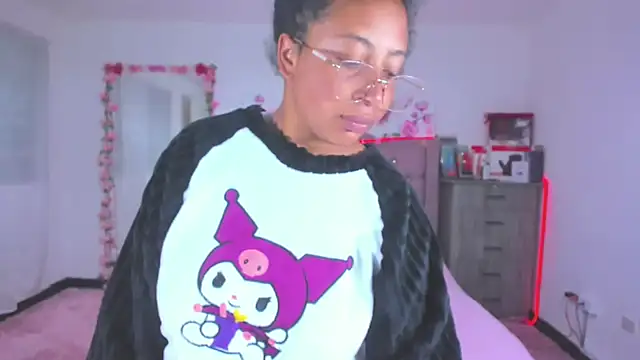 Snapshot of Gabi_Jhons_23 chatting on 09.11.25 Gabi Jhons 23 online show from 09.11.25