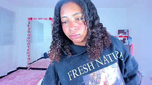 Snapshot of Gabi_Jhons_23 chatting on 09.20.25 Gabi Jhons 23 online show from 09.20.25