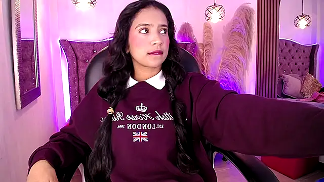 SophiaWalker 1 online show from 12.04.25