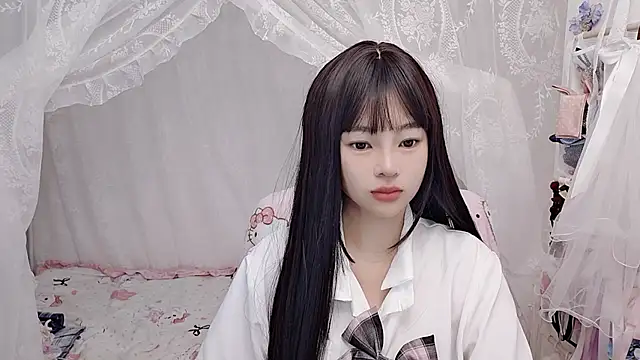 Snapshot of 9aunatiis chatting on 02.23.26 9aunatiis online show from 02.23.26