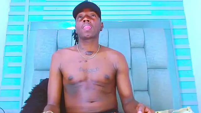 Snapshot of Black_Fire10 chatting on 09.28.25 Black Fire10 online show from 09.28.25