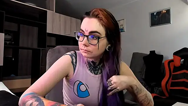 HighelikeGirl online show from 09.14.25